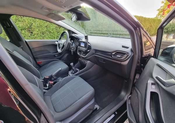 Ford Fiesta cena 40900 przebieg: 47600, rok produkcji 2018 z Nowy Tomyśl małe 379